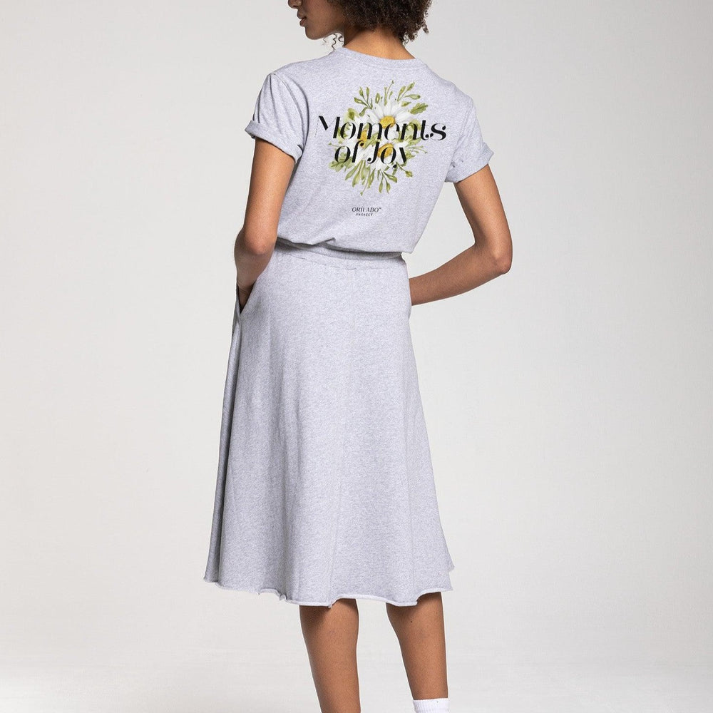 
                  
                    Women's Daisy T-shirt - Grey - ORILABO Project
                  
                