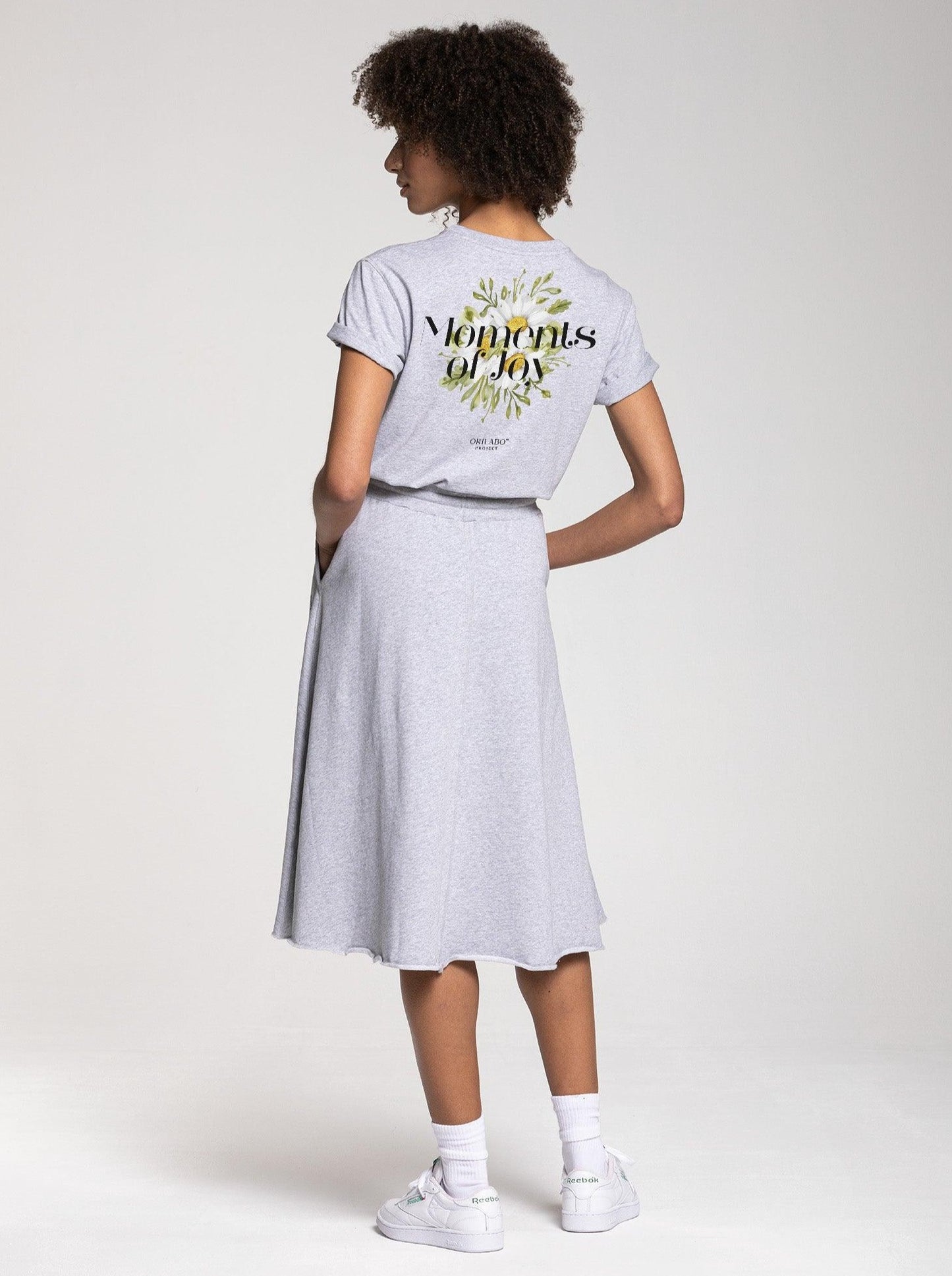 
                  
                    Women's Daisy T-shirt - Grey - ORILABO Project
                  
                