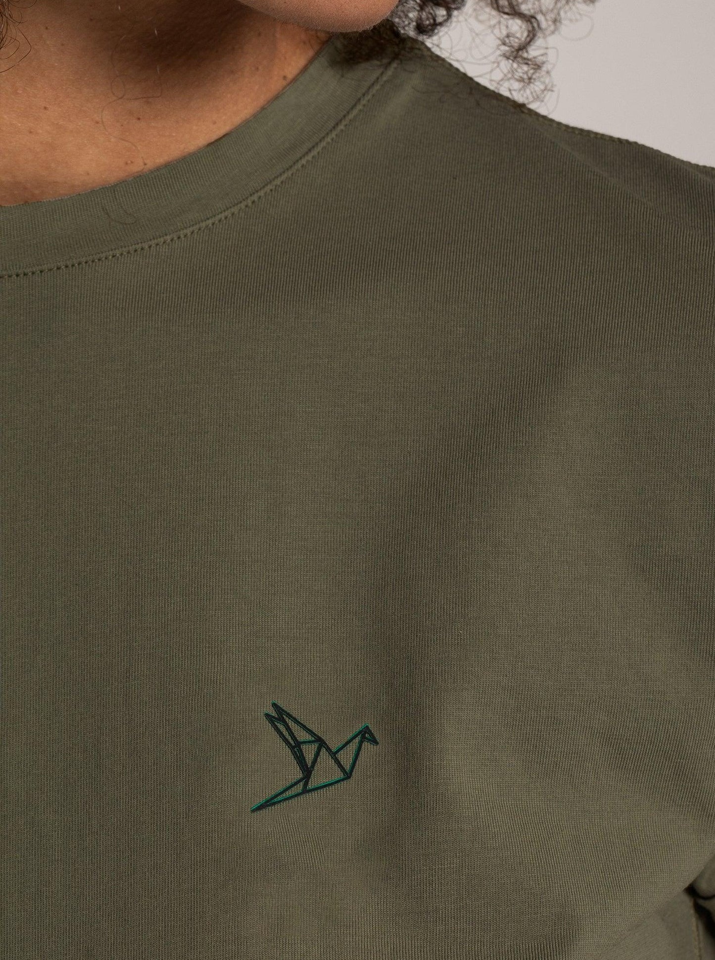 
                  
                    Women's Small Logo tailored T-shirt - Olive - ORILABO Project
                  
                