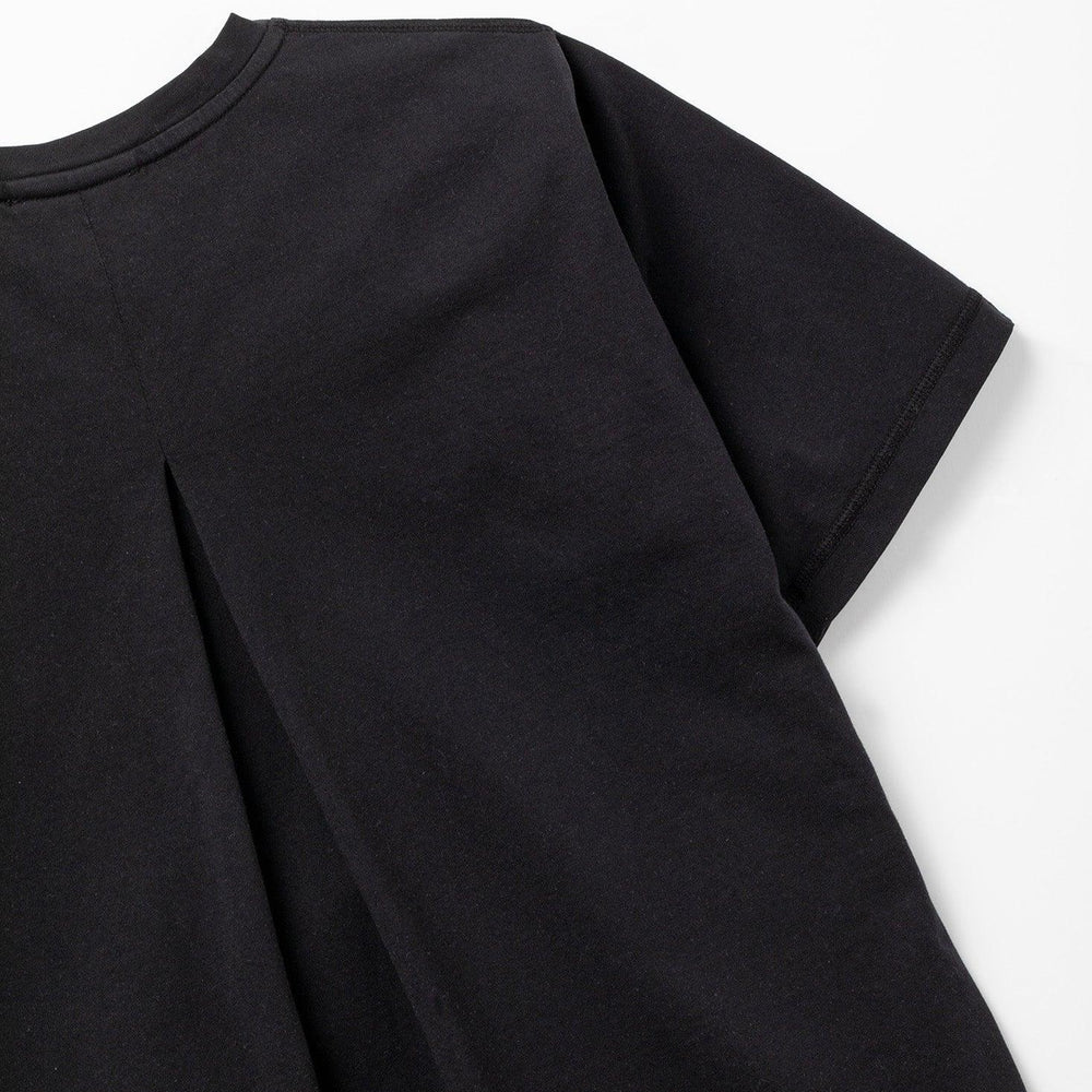 
                  
                    Women's Small Logo tailored T-shirt - Black - ORILABO Project
                  
                