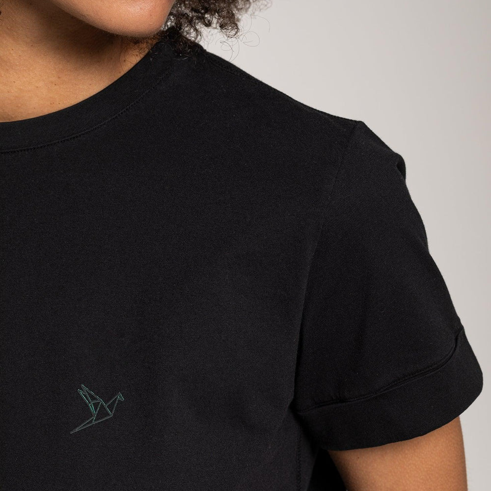 
                  
                    Women's Small Logo tailored T-shirt - Black - ORILABO Project
                  
                