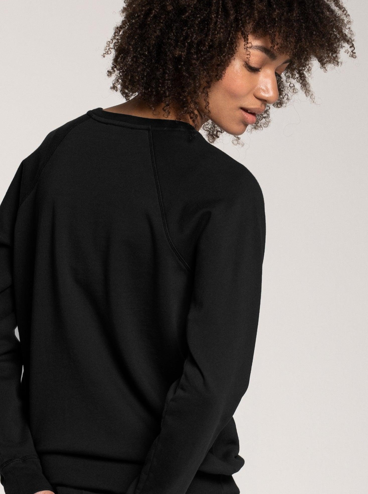 Women's Terry Crewneck - Black - ORILABO Project